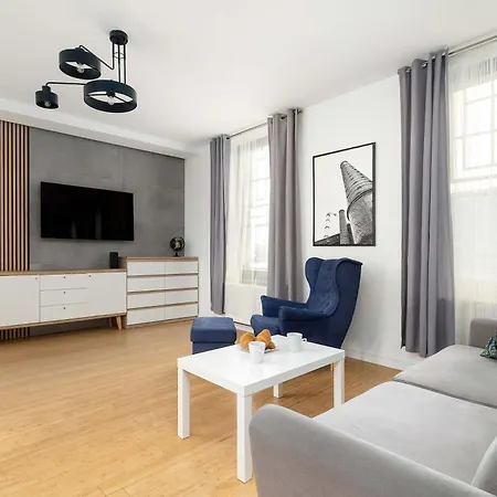 Unique Two Bedroom Perfect For Remote Work By Renters Szczecin
